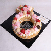 W8.b RING - Women Birthday Cakes - WILTON PATISSERIE